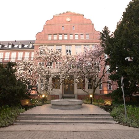 Rooms In Historic Heart Of Wroclaw Exterior photo
